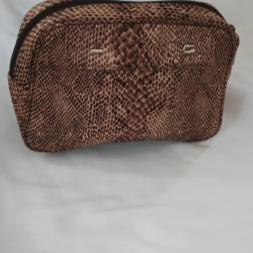 Nine West Chocolate& Cream Brown Pouch Cosmetics Bag